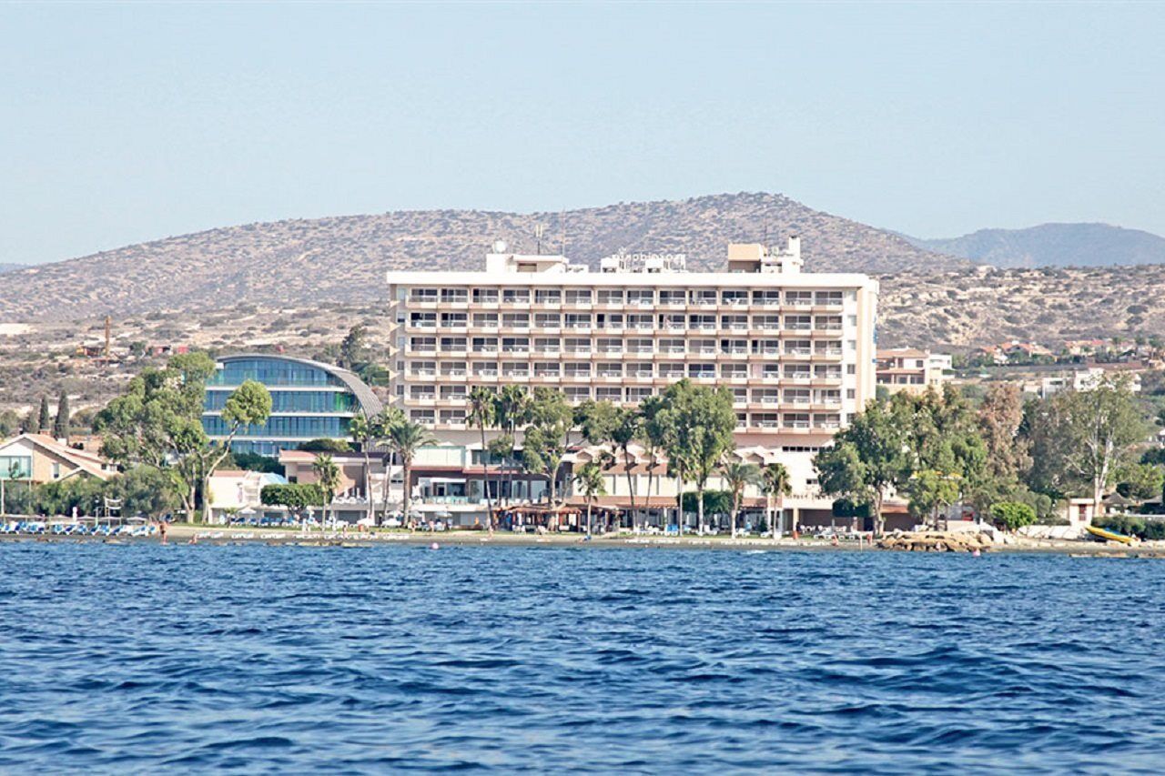 Poseidonia Beach Hotel Limasol Buitenkant foto